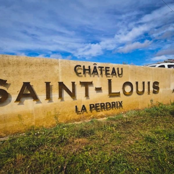 Lettrage-Chateau-Saint-Loui